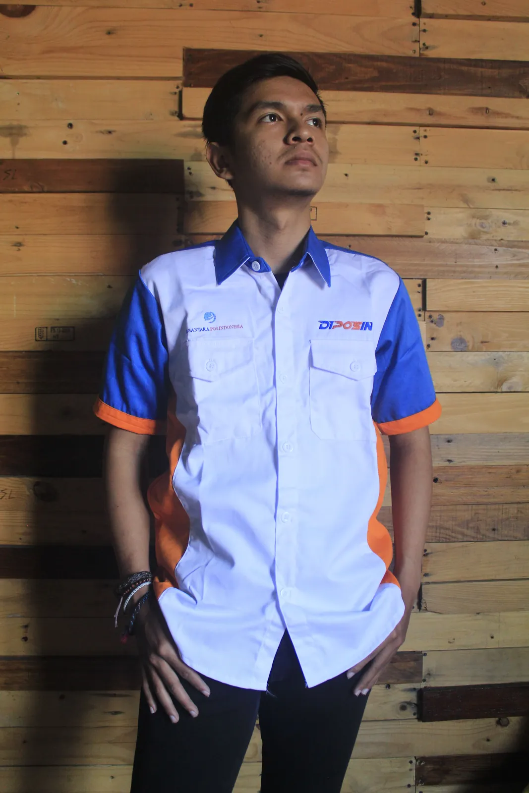 Kemeja Seragam produksi Bikinbaju